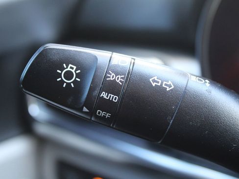 Certified 2022 Kia Telluride S image 28