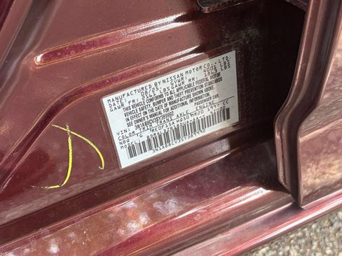 Used 2025 Nissan Sentra SV FWD image 23