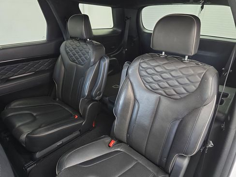 Used 2020 Hyundai Palisade Limited image 16