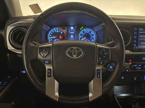 Used 2023 Toyota Tacoma SR5 AWD/4WD image 15