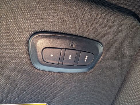 Used 2024 Jeep Wagoneer L Series II w/ Flexible Seating Group AWD/4WD image 37