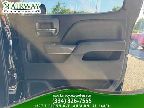 Used 2017 GMC Sierra 2500 SLT w/ All Terrain HD Package image 30