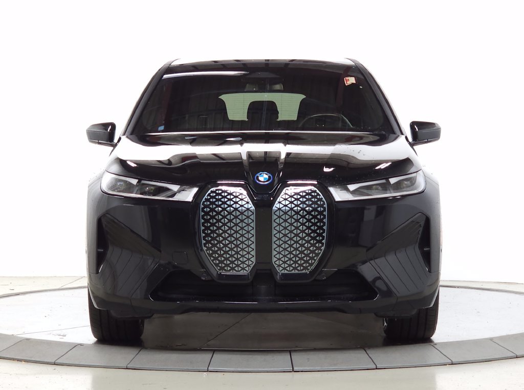 Certified 2024 BMW iX xDrive50 w/ Sport Package AWD/4WD image 2