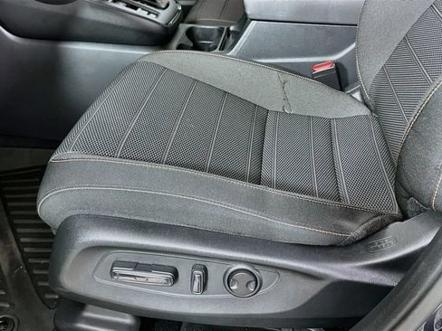 Used 2023 Honda CR-V Sport image 9