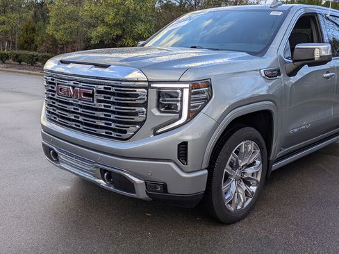 Used 2024 GMC Sierra 1500 Denali image 10