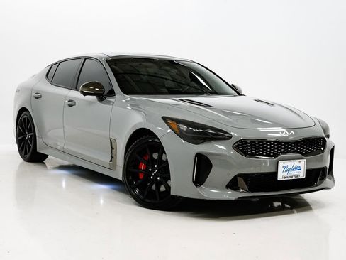 Used 2023 Kia Stinger GT2 image 7