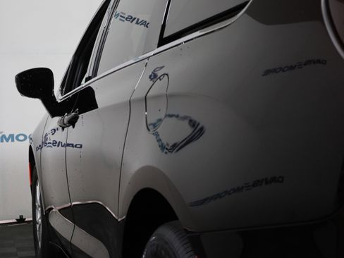 New 2026 Chrysler Pacifica Select image 10