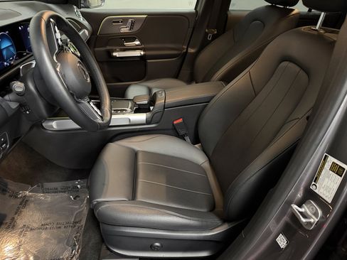 Certified 2023 Mercedes-Benz EQB 300 4MATIC image 22