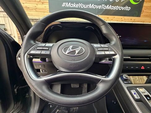 Used 2023 Hyundai Palisade Calligraphy w/ Cargo Package image 17