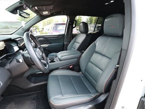 Used 2024 GMC Acadia AT4 w/ Super Cruise Package AWD/4WD image 25