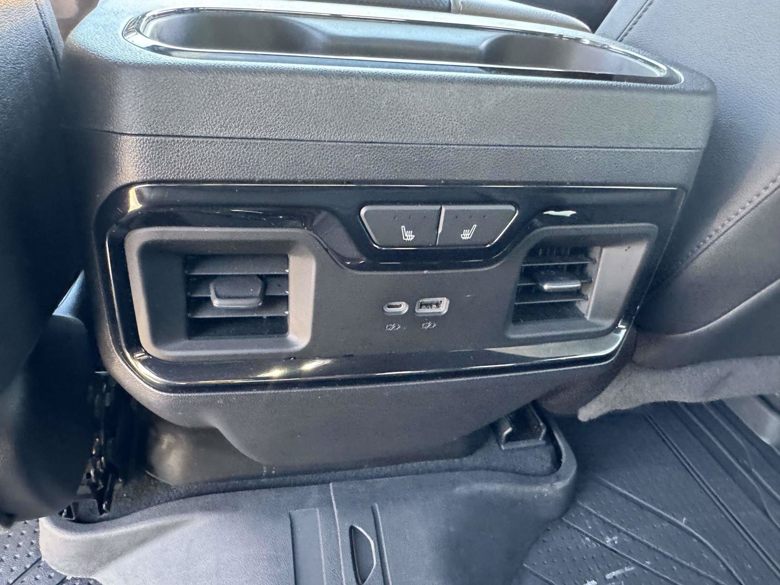 Used 2023 Chevrolet Silverado 1500 ZR2 w/ Technology Package AWD/4WD image 27