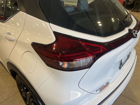 Certified 2024 Nissan Kicks SR w/ SR Premium Package image 37