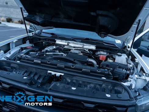 Used 2020 Chevrolet Silverado 2500 W/T image 44