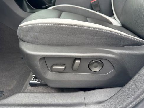 Used 2025 Buick Envision Sport Touring AWD/4WD image 16