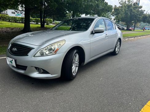 Used 2012 INFINITI G25 Journey image 13