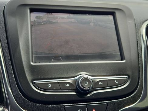 Certified 2024 Chevrolet Equinox RS FWD image 23