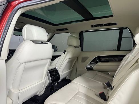 Certified 2023 Land Rover Range Rover Long Wheelbase SE image 19