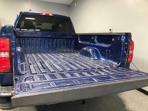 Used 2017 Chevrolet Silverado 1500 LT w/ All Star Edition image 27