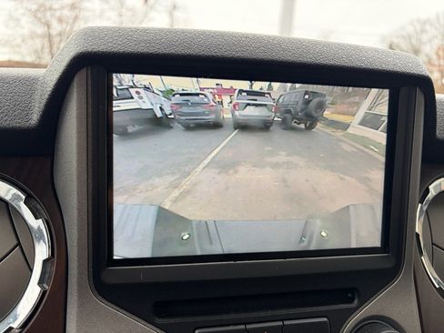 Used 2016 Ford F250 Lariat w/ Lariat Ultimate Package image 36