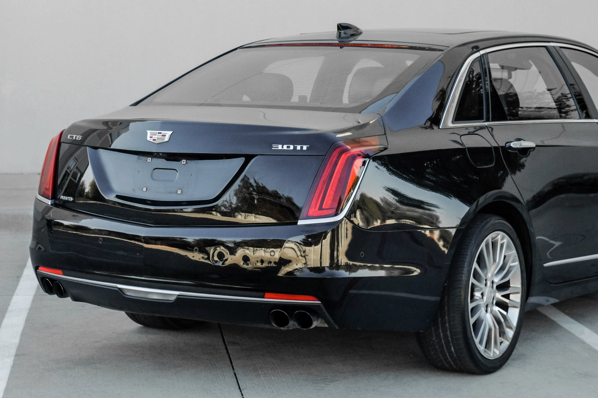 Used 2018 Cadillac CT6 Premium Luxury w/ Super Cruise Package AWD/4WD image 13