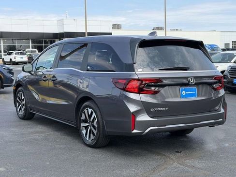 Used 2026 Honda Odyssey EX-L image 3