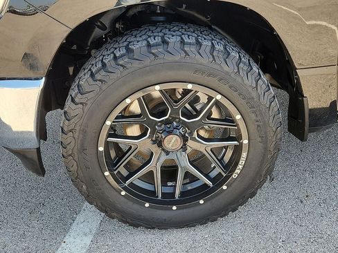 Used 2022 RAM 1500 Big Horn AWD/4WD image 7