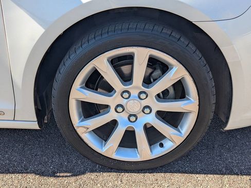 Used 2010 Buick LaCrosse CXS w/ Touring Package image 9