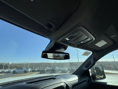 New 2026 GMC Sierra 3500 Pro w/ Convenience Package image 18