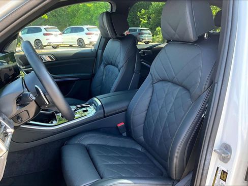 Used 2026 BMW X5 sDrive40i RWD image 7