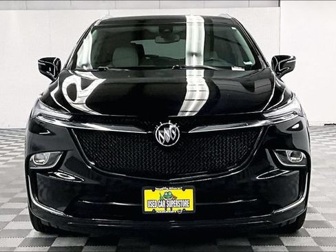 Used 2023 Buick Enclave Essence w/ Sport Touring Edition FWD image 4