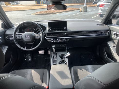 Used 2025 Honda Civic Sport image 32