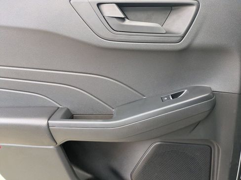 Used 2025 Ford Escape Active FWD image 25