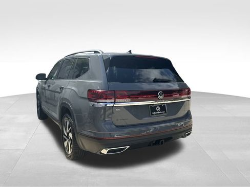 New 2026 Volkswagen Atlas SE image 6
