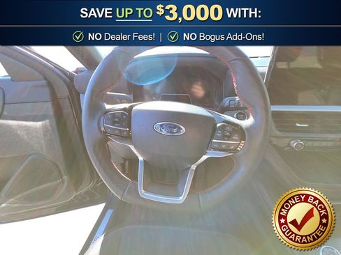 Used 2025 Ford Explorer ST-Line image 18
