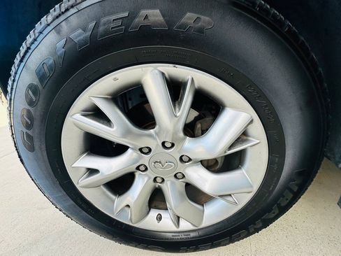 Used 2014 INFINITI QX80 4WD w/ Theater Package image 33