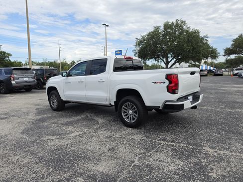 Used 2023 Chevrolet Colorado LT w/ LT Convenience Package II AWD/4WD image 8