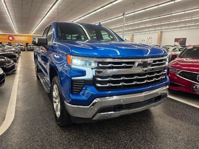 Used 2022 Chevrolet Silverado 1500 LTZ w/ Technology Package AWD/4WD image 4
