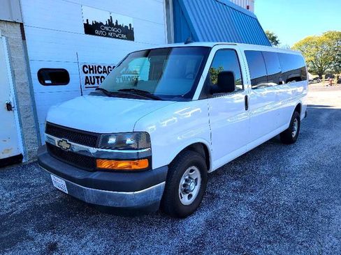 Used 2017 Chevrolet Express 3500 LT w/ LT Preferred Equipment Group image 1