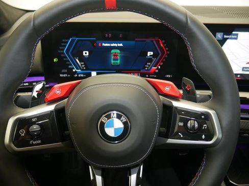Used 2026 BMW M5 w/ Executive Package AWD/4WD image 33