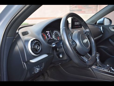 Used 2016 Audi A3 1.8T Premium image 15