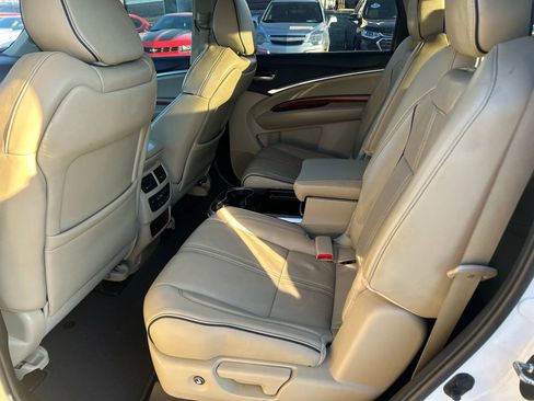 Used 2018 Acura MDX FWD w/ Advance Package image 9