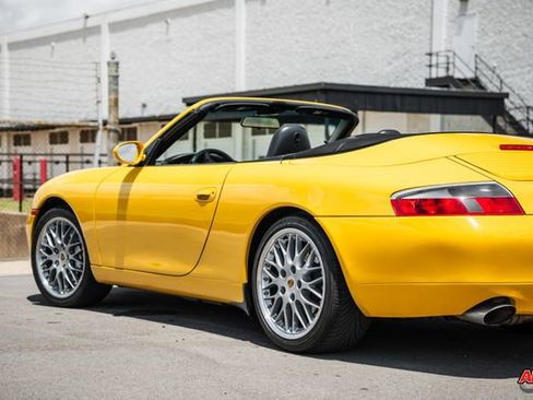 Used 2000 Porsche 911 Carrera 4 image 46