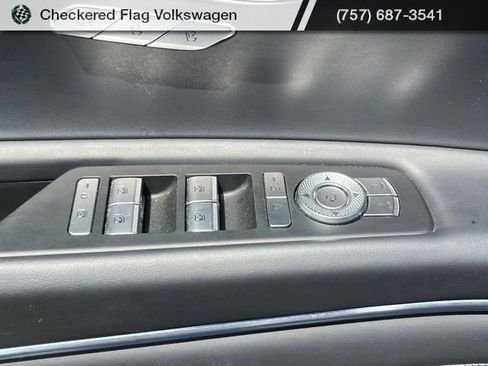 Used 2025 Genesis GV80 2.5T Standard AWD/4WD image 16