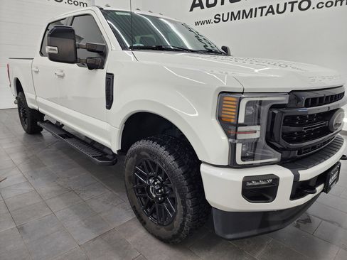 Used 2020 Ford F250 Lariat image 2