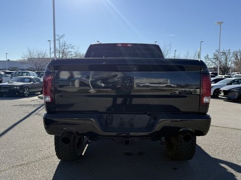 Used 2017 RAM 1500 Sport w/ Black Ram 1500 Sport Group image 6