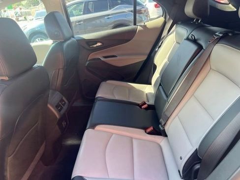 Used 2021 Chevrolet Equinox Premier FWD image 8