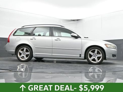 Used 2008 Volvo V50 2.4i image 46