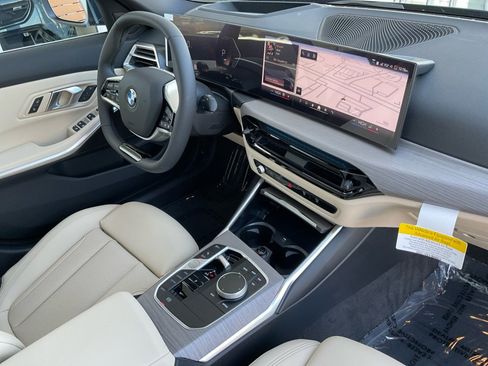 New 2026 BMW 330i Sedan w/ Premium Package image 32