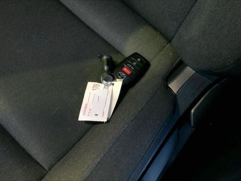 Used 2025 Toyota Camry LE image 13