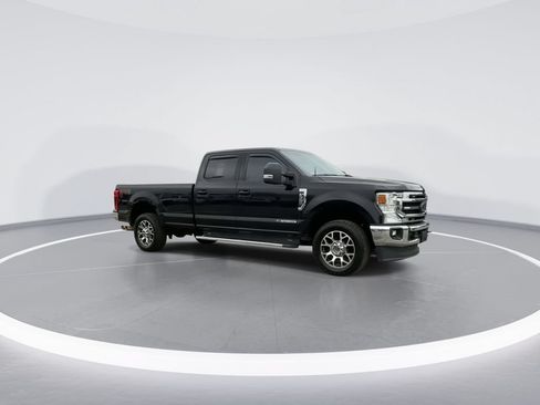 Used 2020 Ford F350 Lariat w/ Lariat Value Package AWD/4WD image 2